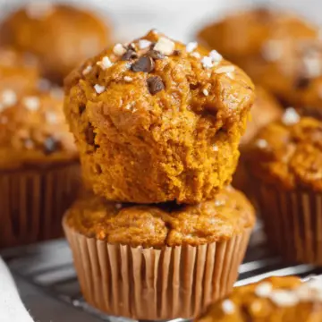Healthy Greek Yogurt Pumpkin Muffins
