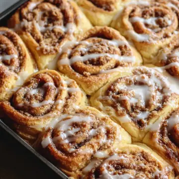 Peach Cobbler Cinnamon Rolls