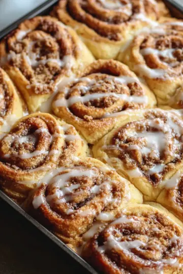 Peach Cobbler Cinnamon Rolls