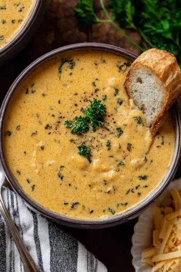 Hearty Cheddar Garlic Herb Potato Soup