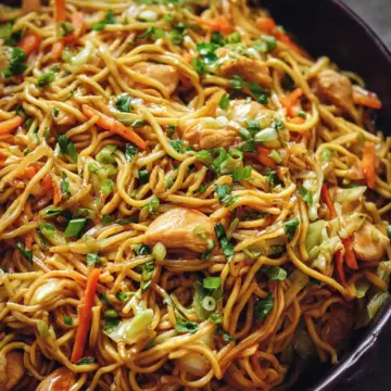 Chicken Chow Mein with Best Chow Mein Sauce