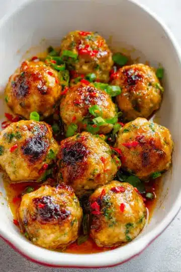 Easy Thai Baked Chicken Meatballs