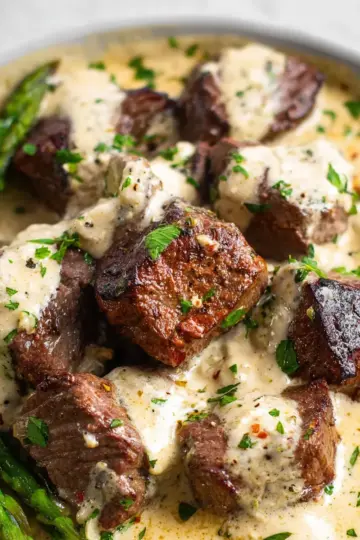 Garlic Butter Steak Bites with Parmesan Cream Sauce
