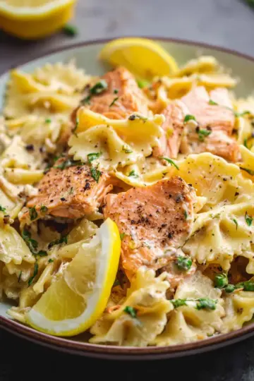 The Best Creamy Salmon Pasta Recipe